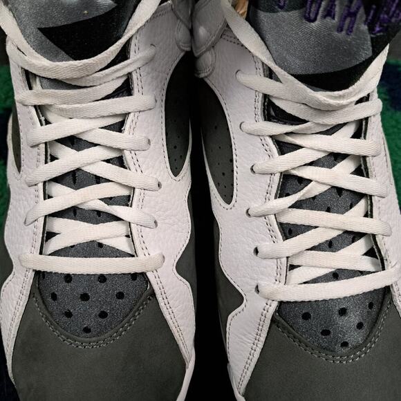 Size 10 Nike Air Jordan 7 Retro Flint Gray White Purple CU9307-100 Men's Sneaker - Picture 13 of 15